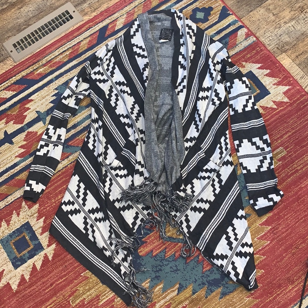 Women’s billabong Aztec western fringe cardigan